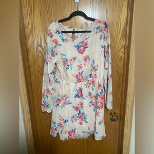 LONG SLEEVE LACE TRIM LC LAUREN CONRAD dress with belt